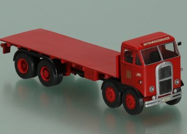 Scammell Rigid Eight, R8, «British Road Services» truck with open platform