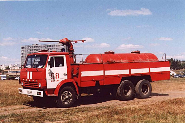 АП-5(53213)-196 пожарный автомобиль порошкового тушения на шасси КамАЗ-53213