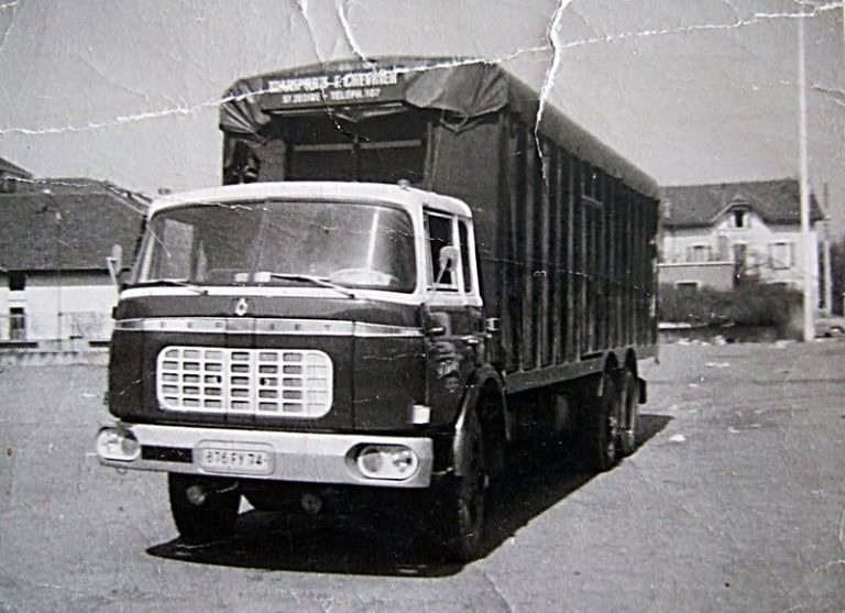 Berliet GPRK 10 «Transports Borzo» Highway flatbed truck – van with cab Relaxe