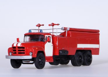 АКТ-3/2,5 модель 197 пожарный автомобиль комбинированного тушения на шасси ЗиЛ-133ГЯ