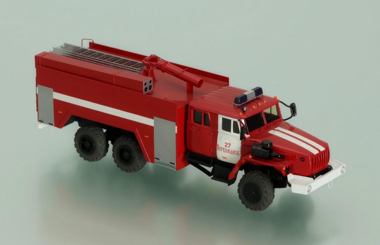 АЦ-8,0-40(4320)-Б пожарная автоцистерна на шасси Урал-4320