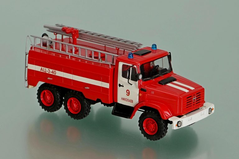 АЦ-3,0-40 (ЗиЛ-4334) пожарная автоцистерна на шасси ЗиЛ-433442