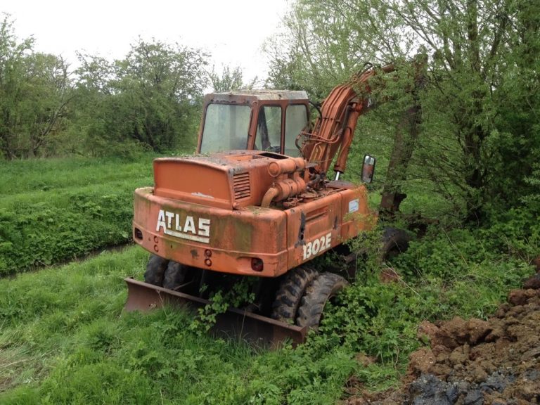 Atlas Weyhausen AB 1302E Wheeled Hydraulic excavator