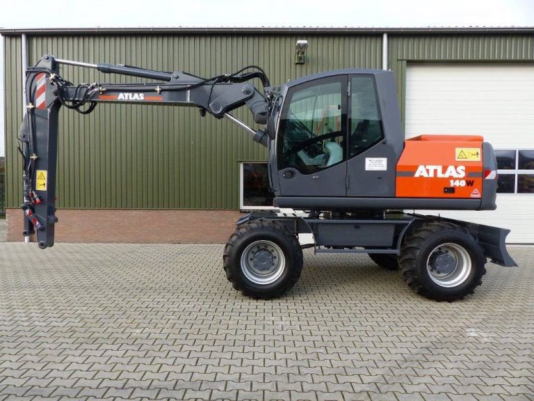 Atlas 140 W Wheeled Hydraulic excavator