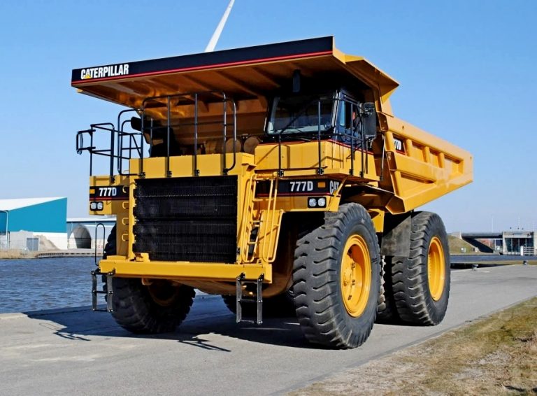 Coal Hauler Off-highway truck Caterpillar 776D and semi-trailer Mega MCH 175