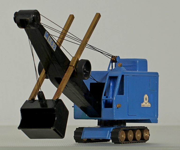 Menck M152 crawler cable diesel electric excavator
