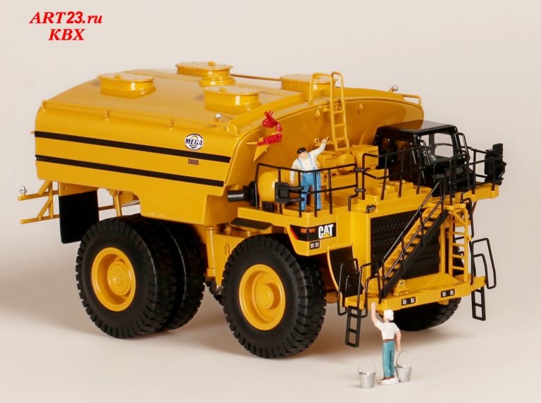Mega MWT30 Off-highway mining truck water tank on the chassis Caterpillar 785D