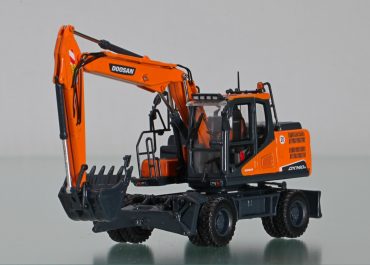 Doosan DX 140W-5 Wheeled Hydraulic excavator