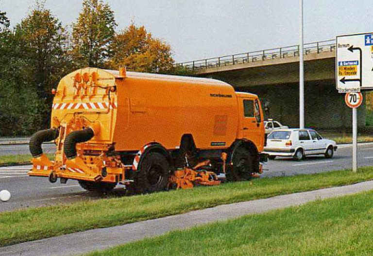 Schörling TSZ-S sweeper and sweeper with Truck on the chassis Mercedes-Benz NG 2626/32B