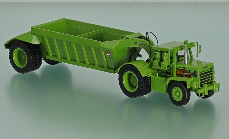 Euclid B-70 Mining dump Truck from tractor Euclid 49LDT