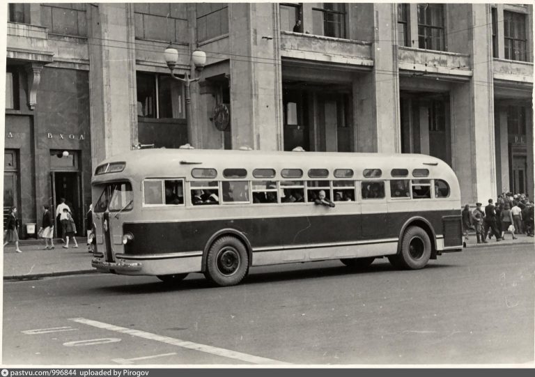 ЗиС-154А 2-дверный городской автобус