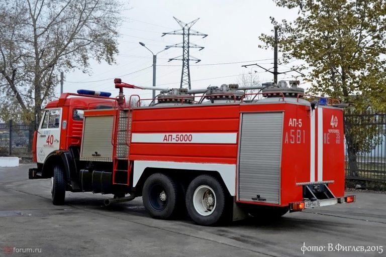 АП-5000-40(53213) модели ПМ-567 пожарный автомобиль порошкового тушения на шасси КамАЗ-53213