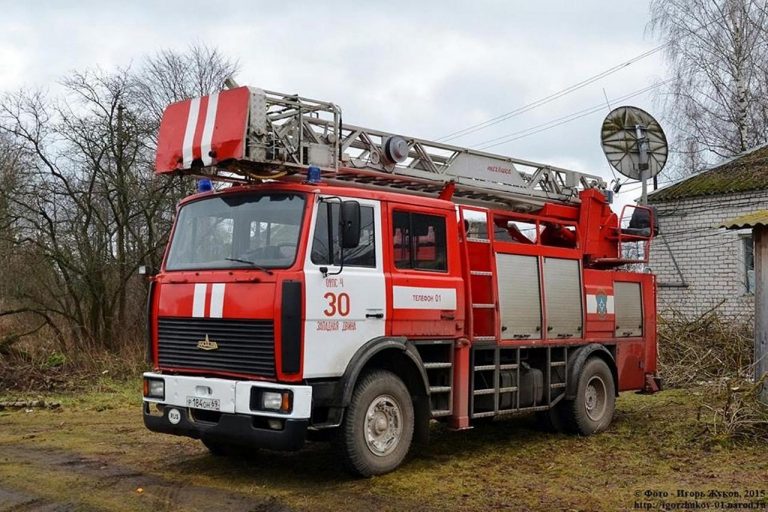 АПС(Л)-1,25-0,8 (5337) модели ПМ-603 автомобиль пожарно-спасательный на шасси МАЗ-533702-240