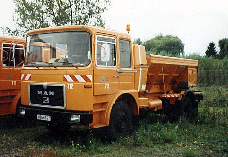 MAN F 90 19.262 FA utility truck with equipment Pietsch