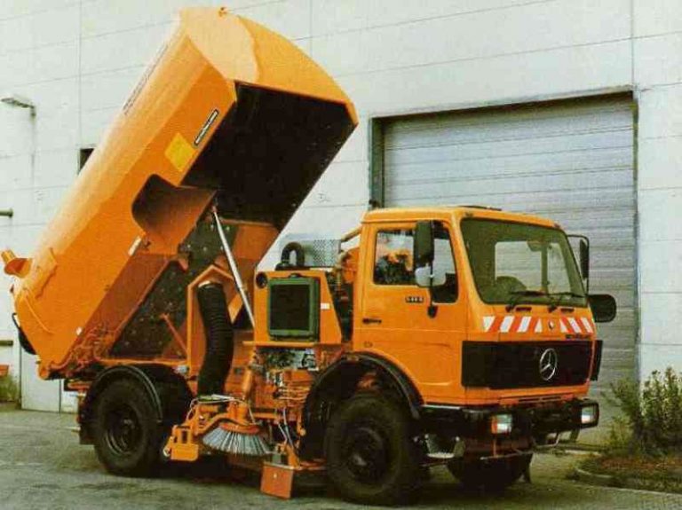 Schörling TSZ Sweeper with Truck bunker on the chassis Mercedes-Benz NG 1213 KO