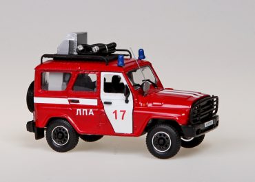 ЛПА-3 лесопатрульный пожарный автомобиль для тушения мелких лесных пожаров на шасси УАЗ-31519