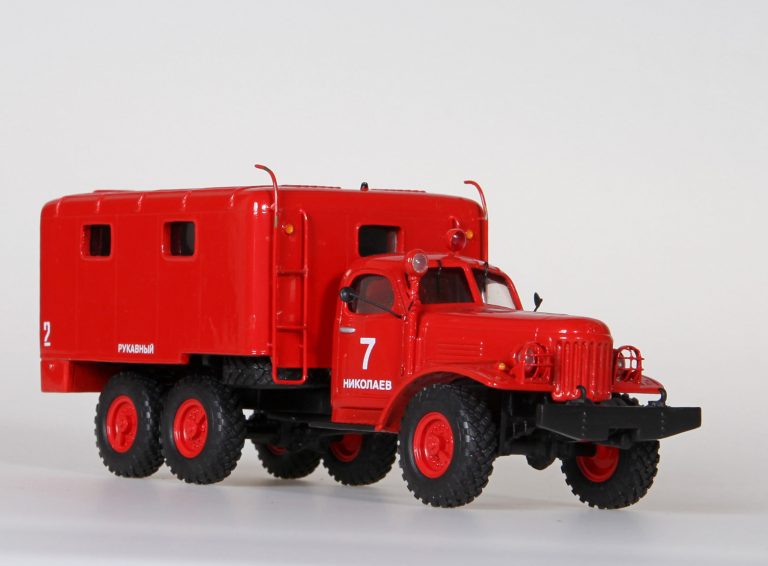 АР-2(157К) модель 121А пожарный рукавный автомобиль для прокладки рукавных линий на ходу на шасси ЗиЛ-157К