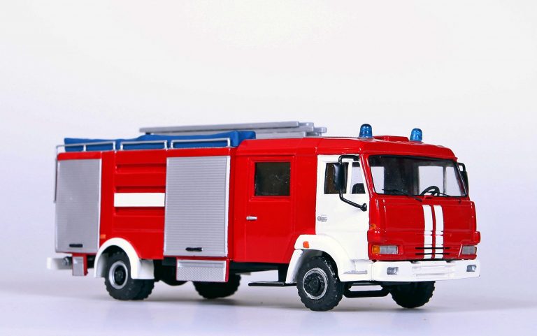 АЦ-2.5-40(4308) пожарная автоцистерна на шасси КамАЗ-4308-Н3