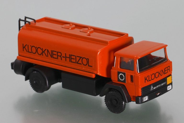 Magirus Deutz 170D 15F «Klockner Heizol» tanker truck