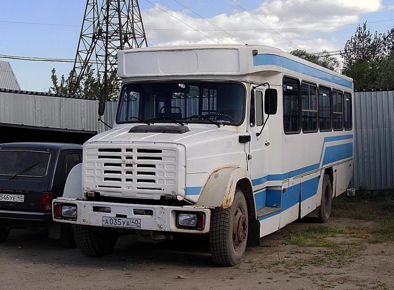 Штабной автомобиль пожарной охраны на базе капотного автобуса ГолАЗ-ЗиЛ-4243