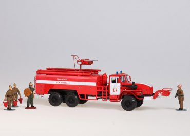 АЦПА-7,2/3-60(4320) или АА-7,2/60(4320) аэродромный пожарный автомобиль  с установкой комбинированного тушения пеной «Пурга» на шасси Урал-4320