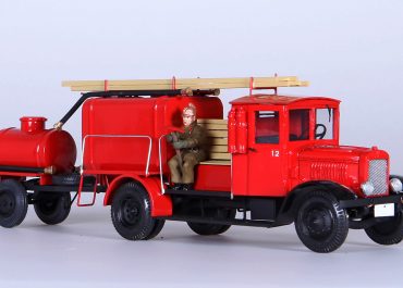 Пожарная автоцистерна на шасси ЯГ-6