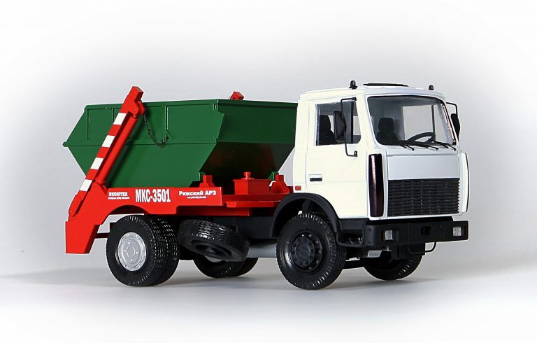 МКС-3501 портальный бункеровоз для накопления и вывозки мусора на шасси МАЗ-5551А2