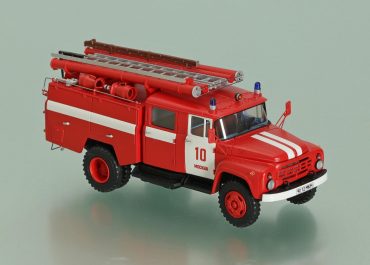 АЦ-40(130)-63Б пожарная автоцистерна на шасси ЗиЛ-130-76