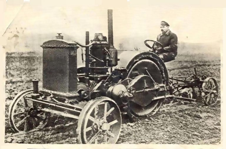 «Запорожец» колесный трактор для обработки небольших земельных наделов