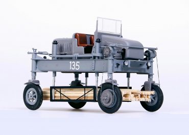 Соломбалец 5-С-2 портальный автолесовоз для перевозки пиломатериалов грузоподъемностью 5 тонн с передним цепным приводом на агрегатах ЗиС-5