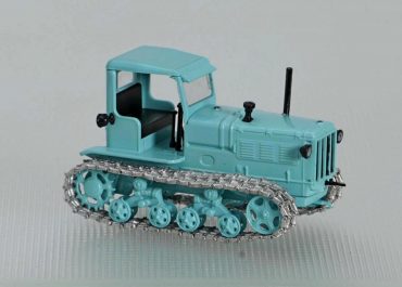 СТЗ-НАТИ гусеничный трактор сельскохозяйственного типа, первый советской разработки