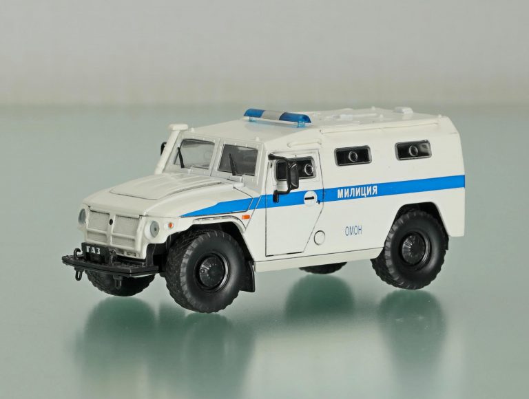 СПМ-2 ГАЗ-233036 «Тигр» 4х4 специальная оперативно-служебная полицейская машина для перевозки личного состава