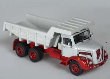 OAF Tornado K 30-230 mining-construction dump truck