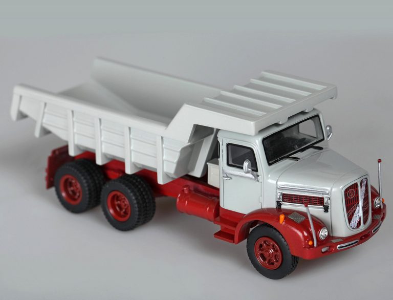 OAF Tornado K 30-230 mining-construction dump truck