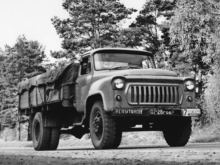 ГАЗ-53Ф бортовой грузовик, первая модель серии ГАЗ-53