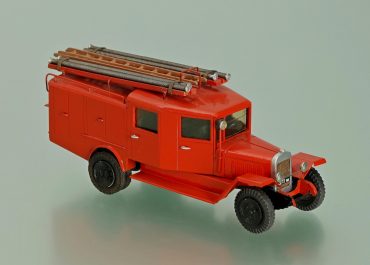 ПМЗ-11 пожарная автоцистерна на шасси УралЗиС-5М