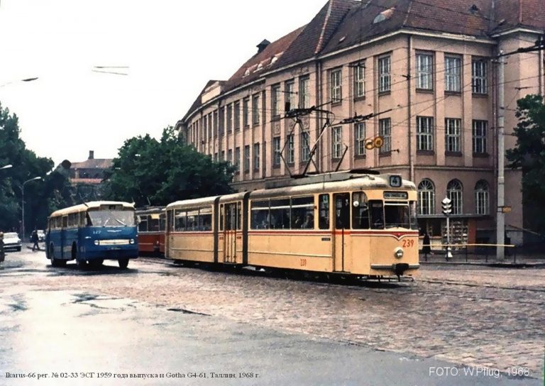 Икарус-66, Ikarus-66 высокопольный автобус для городского и пригородного сообщения