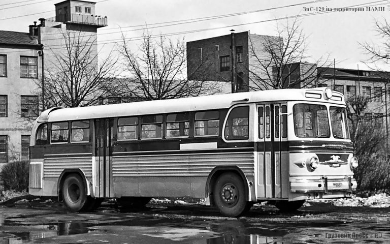 ЗиС-129 опытный 2-дверный городской автобус, унификация с междугородным ЗиС-127