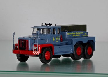 Rotinoff GR7 Super Atlantic «Sunter Brothers Ltd.» heavy saddle-ballast tractor