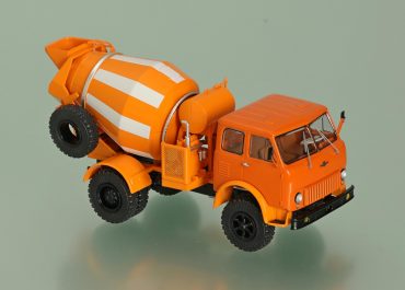 С-1036, он же СБ-69, автобетоносмеситель на шасси МАЗ-503Б