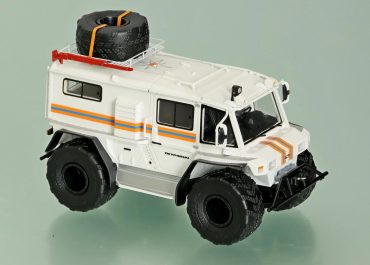 Петрович 204-60 поисково-спасательный снегоболотоход