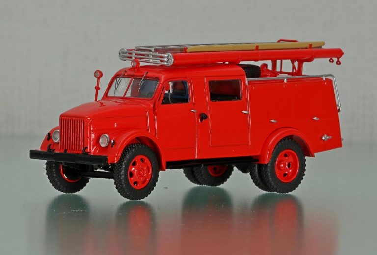 АЦ-20(51)-36, она же ПМГ-36, пожарная автоцистерна с цельнометаллическим кузовом на шасси ГАЗ-51А