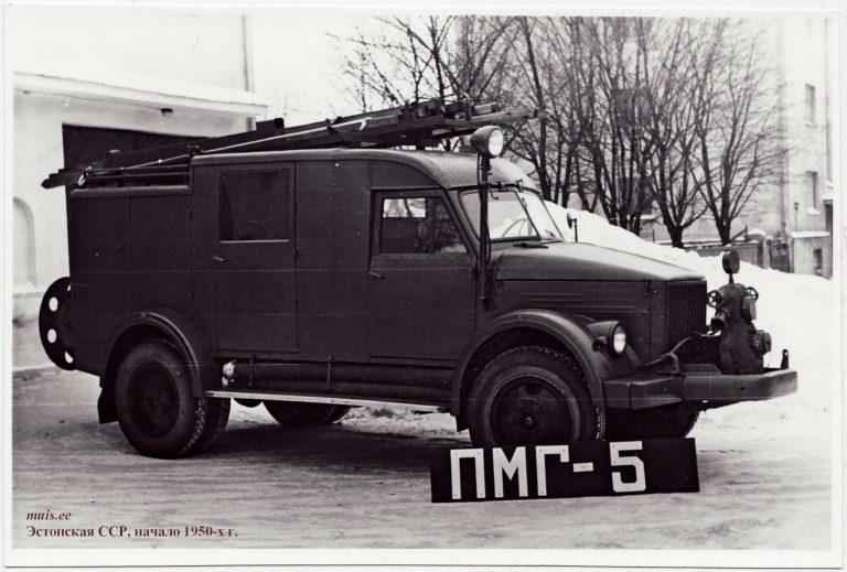 ПМГ-5 пожарный автонасос с рукавной катушкой на шасси ГАЗ-51