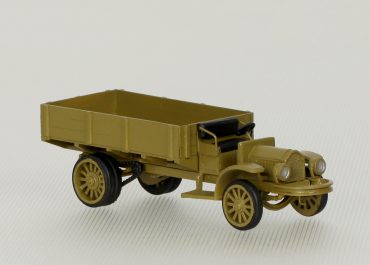 Уайт-АМО бортовой грузовик восстановленный на заводе АМО ЦУГАЗа американский White-TAD