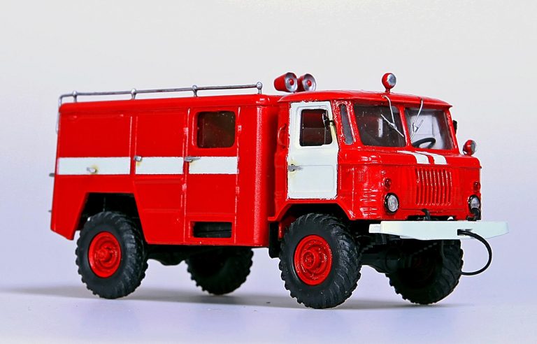 АСО-5(66) первый серийный АСО в СССР, модель 90 пожарный автомобиль связи и освещения на шасси ГАЗ-66-02
