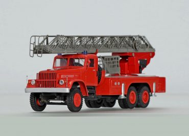 АЛ-45(257) модель ПМ-109 пожарная автолестница с гидравлическим приводом на шасси КрАЗ-257Б1